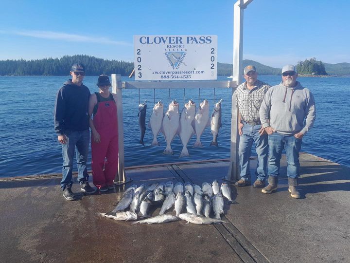 4 hours out with Captain Murray this morning loaded this group up on salmon!!